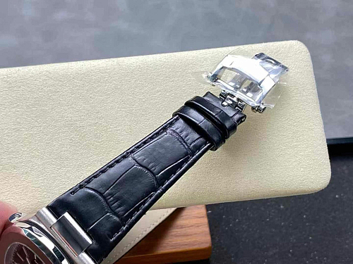 Replica Patek Philippe Nautilus 5980/1A-001 black dial rose gold plated