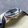 Nautilus 5980 bracelet and clasp detail