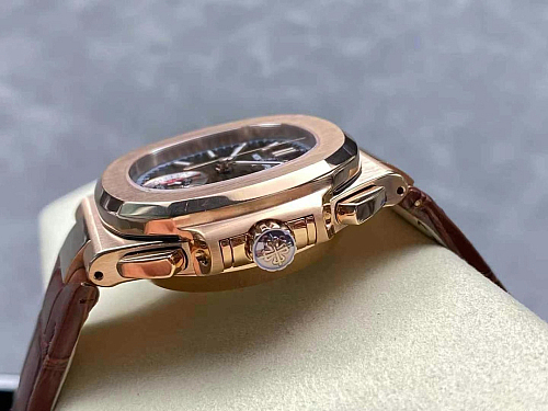 Replica Patek Philippe Nautilus 5980R-014 silver dial rose gold plated 40mm