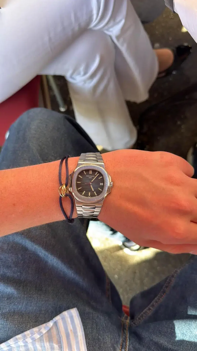 Replica Nautilus 3711/1B Patek Philippe Dial Black</br> <span style="color: #a8927b; font-size: 90%;">39 mm, Stainless Steel</span> photo review