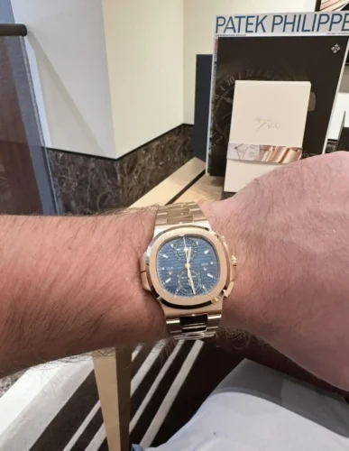 Replica Nautilus Patek 5990/1R-001 Philippe Flyback chronograph, Travel Time</br> <span style="color: #a8927b; font-size: 90%;">40.5 mm,Rose gold</span> photo review