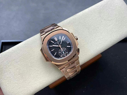 Replica Patek Philippe Nautilus 5980/1R-001 black dial rose gold 40.5mm