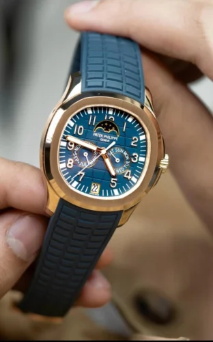 Replica Aquanaut 5261R-001 Patek Philippe Luce Annual Calendar</br> <span style="color: #a8927b; font-size: 90%;">39.9 mm,Rose gold</span> photo review