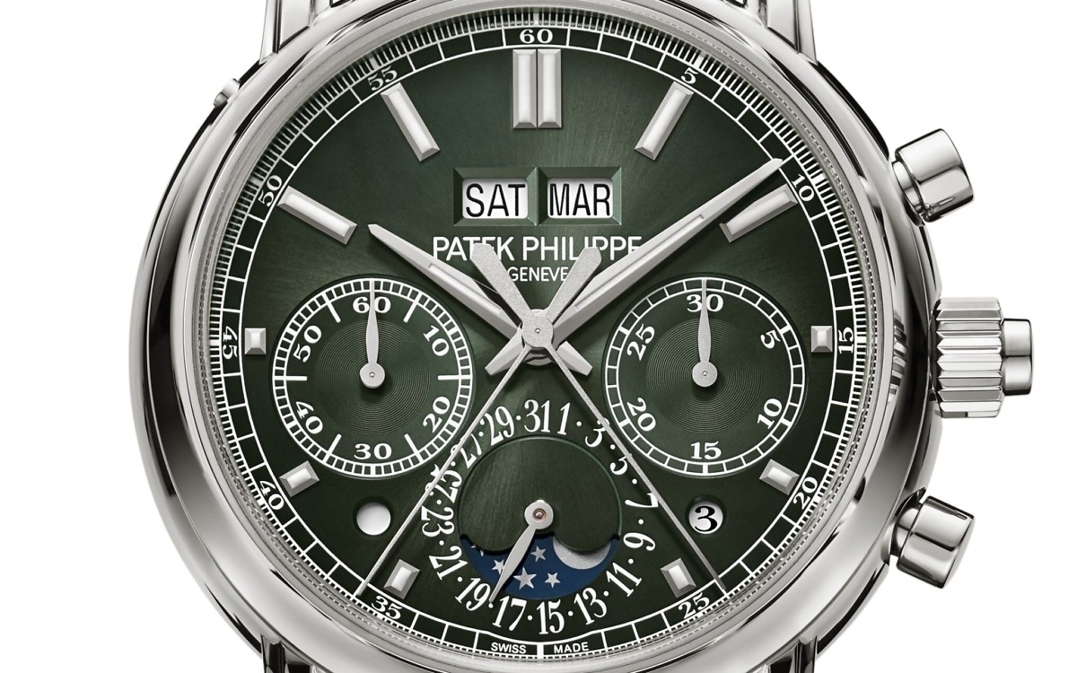 Patek Philippe Split-Seconds chronograph, Perpetual calendar</br> <span style="color: #a8927b; font-size: 90%;">40 mm,White gold,5204G-001</span> - Image 4
