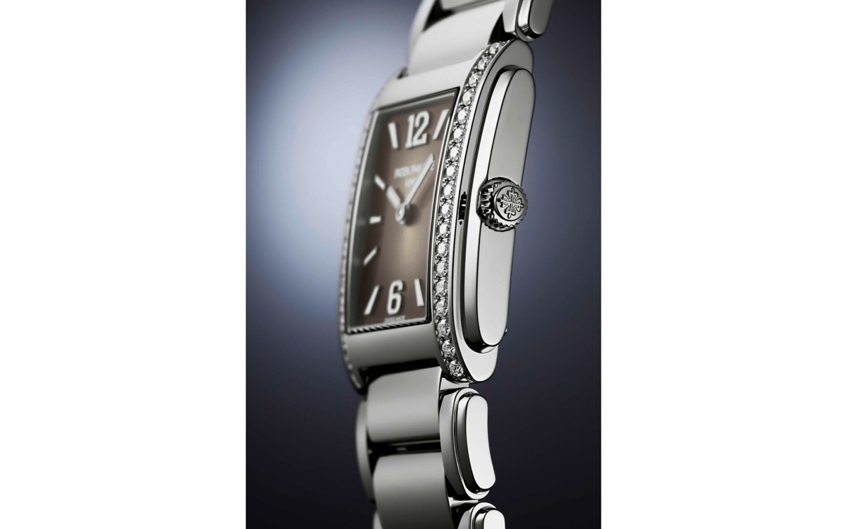Patek Philippe TWENTY~4 </br> <span style="color: #a8927b; font-size: 90%;">30 mm,Stainless steel,4910-1200A-010</span> - Image 3