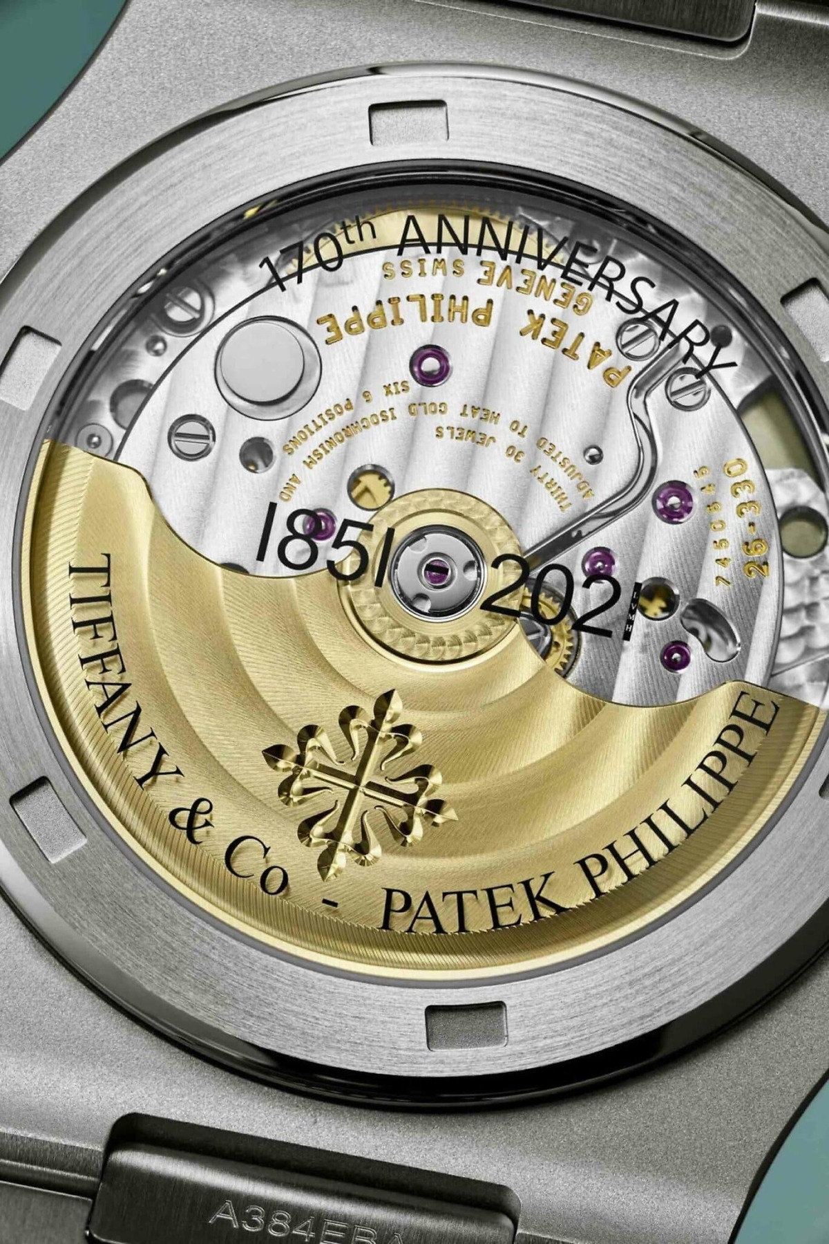 Tiffany & Co Nautilus 5711/1A </br> <span style="color: #a8927b; font-size: 90%;">40 mm, Stainless Steel</span> - Image 7