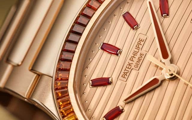 Nautilus’s chronograph function sets