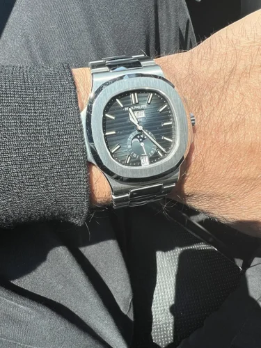 Replica Nautilus 5726/1A-014 Patek Philippe Annual Calendar, Moon phases</br> <span style="color: #a8927b; font-size: 90%;">40.5 mm,Steel,Dark Dial</span> photo review