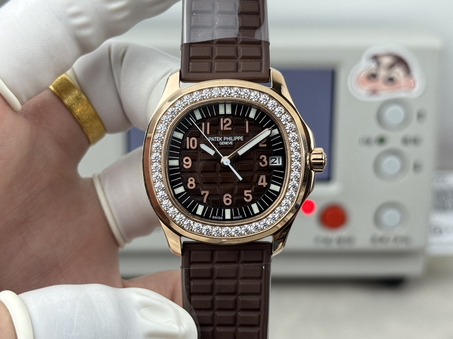 Aquanaut 5067A Replica Luce Travel Time crown detail