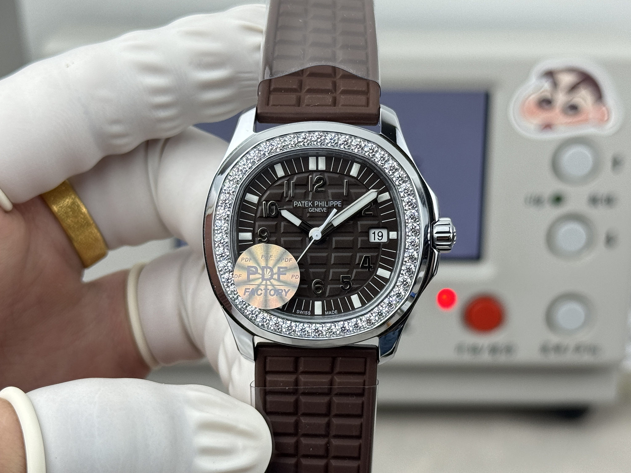 Aquanaut 5067A Replica Luce Travel Time detail view