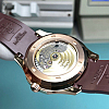 Detalle del cierre del calendario anual Aquanaut 5261R-001 de Patek Philippe Luce (réplica)