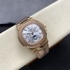 Nautilus 5740 bracelet and clasp detail