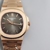 Nautilus 5711 bracelet and clasp detail