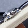 Gros plan du cadran de la montre Complications 5960R montrant les index des heures