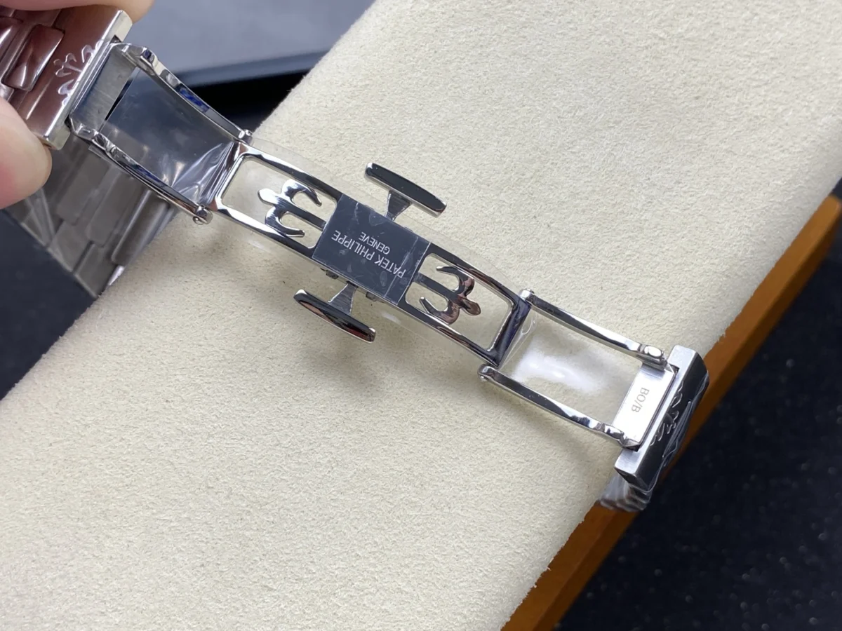 Replica Cubitus 5821 Patek Philippe </br> <span style="color: #a8927b; font-size: 90%;">45 mm Turquoise Dial</span> - Image 11