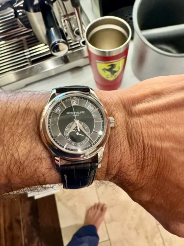 Complications 5205G-013 ANNUAL CALENDAR, MOON PHASES