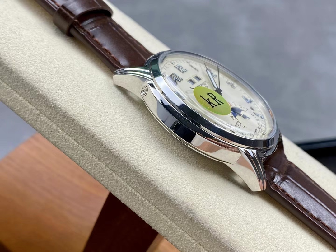 Replica Patek Philippe 5320G-003 Grand Complications dial closeup