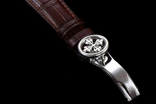 Replica Patek Philippe 5320G-001 salmon dial white gold 40mm