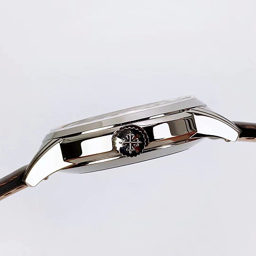 Replica Patek Philippe 5320G-003 white gold 40mm cream dial perpetual calendar