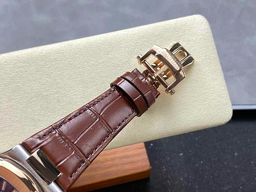 Replica Patek Philippe Nautilus 5980R blue dial leather strap 40.5mm