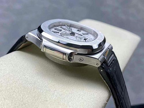 Replica Patek Philippe Nautilus 5980-4R white dial leather strap 40.5mm