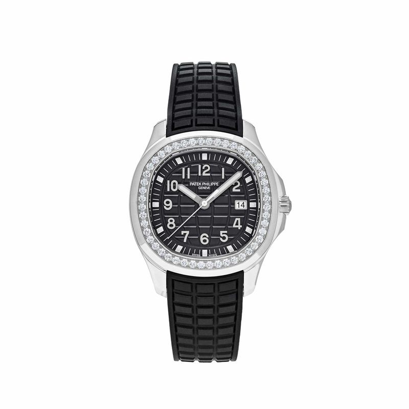 Patek Philippe Aquanaut Luce diamond bezel rose gold