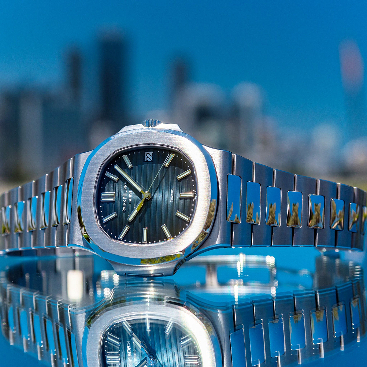 Patek Philippe Nautilus 5711 blue dial high quality