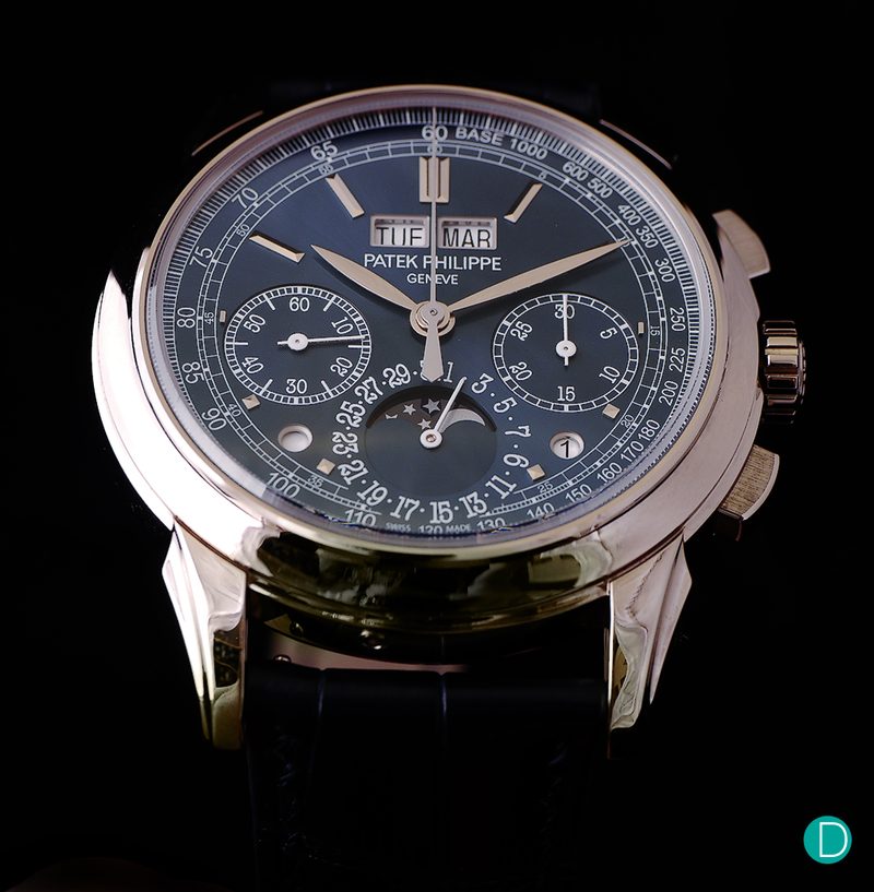 Patek Philippe perpetual calendar replica detail