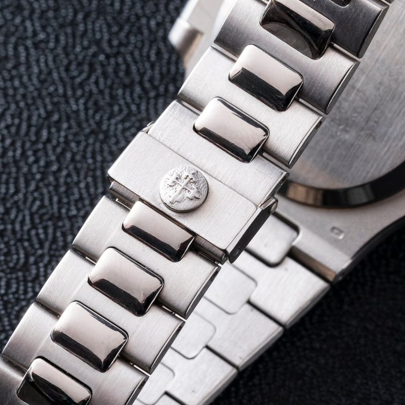 Patek Philippe Nautilus stainless steel bracelet detail